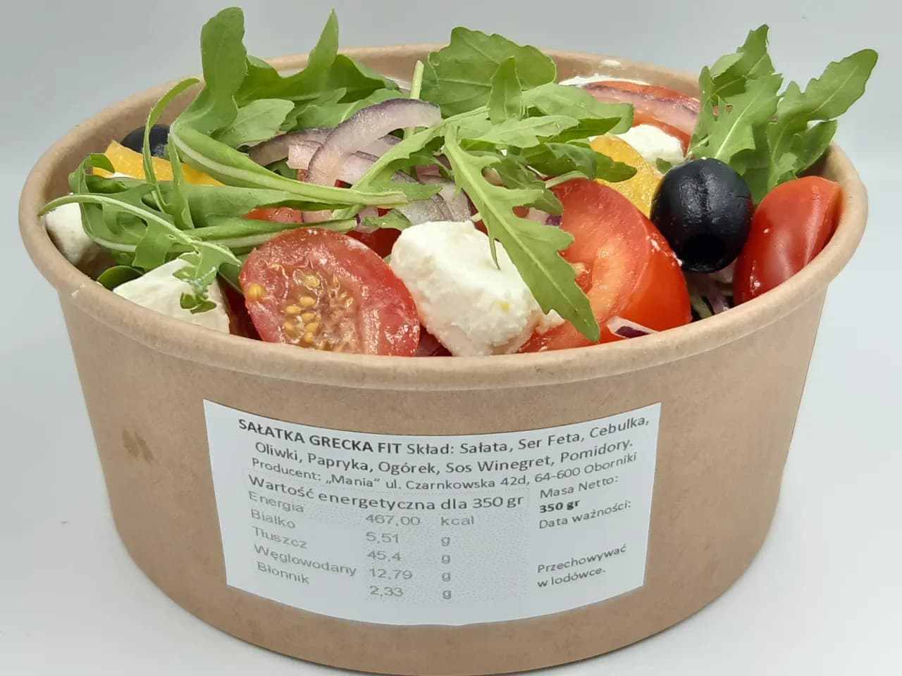 Ile kalorii ma sałatka grecka? Zaskakujące wartości odżywcze!