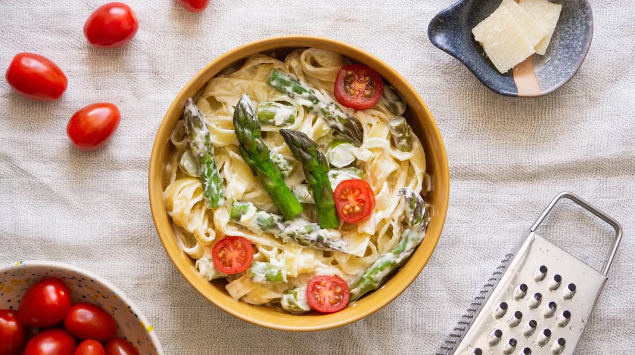 Szybkie spaghetti ze szparagami – pyszny przepis na łatwe danie